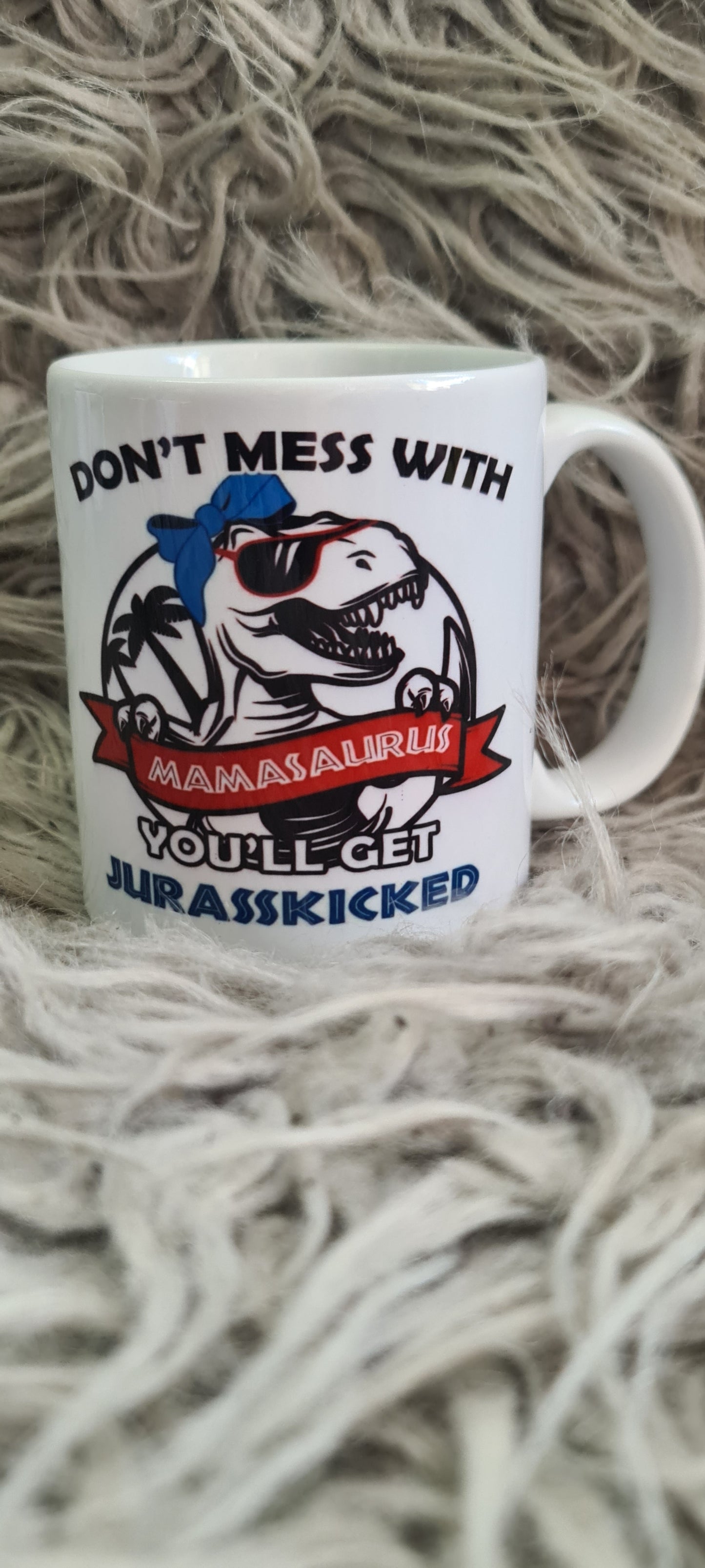 Mamasaurus dinosaur Humor Mug