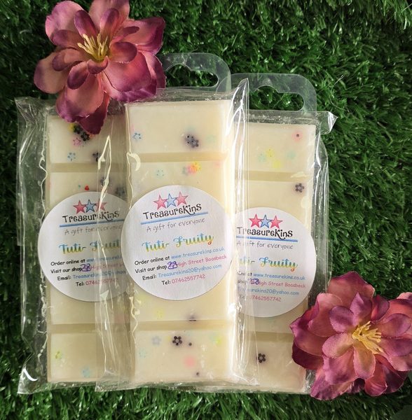 Tutti Fruity scented soy wax melts - Sweet Shop Inspired